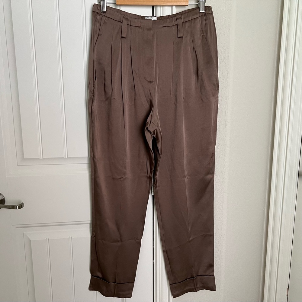 Brunello Cucinelli 8 Taupe Silky Pleated Brown Women’s Pants